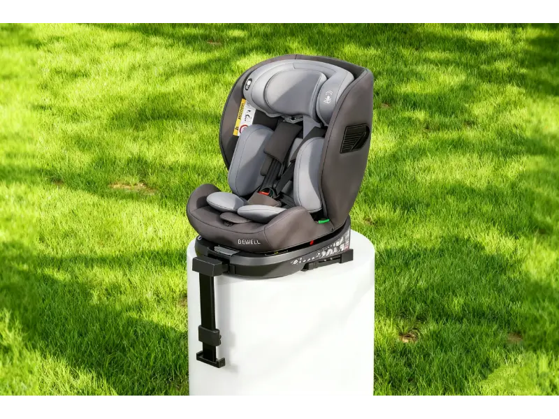 Een revolutie in de reisveiligheid van kinderen: de opkomst van 360 graden roterende autostoelen in 2025