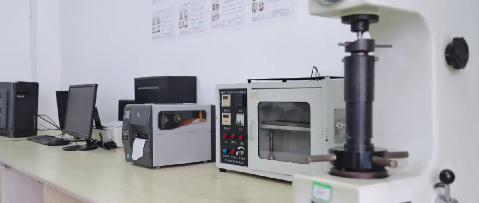 Vernieuwing voor een nieuwe reis, kwaliteit voor de toekomst – BEWELL's uitgebreide upgrade waarborgt de reisveiligheid van kinderen door drievoudige innovatie op het gebied van fabriek, talent en technologie